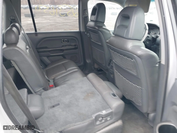 2003 Honda Pilot EX with VIN 2HKYF18513H600959, listed as a IAAI auction lot 41600484 with 999,999 mi miles. Bid and sale history available at carsss.com. Image 8.