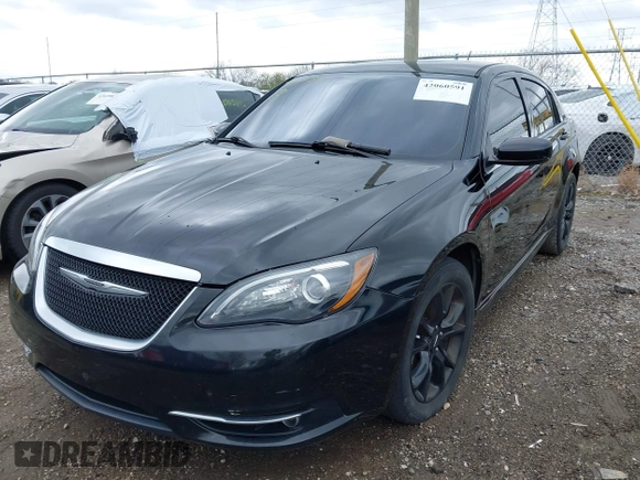 2014 Chrysler 200 Touring z VIN 1C3CCBBG9EN176683, wystawiony jako IAAI lot #42060591 z przebiegiem 115 408 mil mil oraz . Historia ofert i sprzedaży dostępna na DreamBid. Obrazek 2.