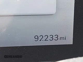 2023 Genesis GV60 Advanced z VIN KMUKCDTC8PU010482, wystawiony jako IAAI lot #42087483 z przebiegiem 92 233 mil mil oraz . Historia ofert i sprzedaży dostępna na DreamBid. Obrazek 15.