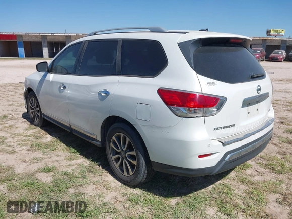 2014 Nissan Pathfinder SV with VIN 5N1AR2MN9EC616289, listed as a IAAI auction lot 41965424 with 215,270 mi miles. Bid and sale history available at carsss.com. Image 3.