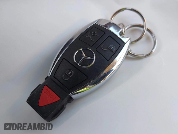 2012 Mercedes-Benz GL 350 with VIN 4JGBF2FE9CA789183, listed as a IAAI auction lot 41424031 with 158,432 mi miles and . Bid and sale history available at DreamBid. Image 11.