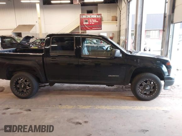 2004 Chevrolet Colorado 1SB LS Z85 with VIN 1GCDT136748180843, listed as a IAAI auction lot 41852070 with 113,110 mi miles. Bid and sale history available at carsss.com. Image 13.