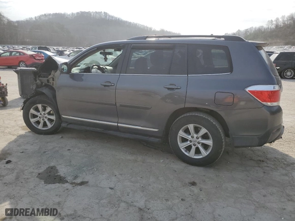 2011 Toyota Highlander with VIN 5TDBK3EH3BS076329, listed as a Copart auction lot 48865895 with 0 mi miles and Salvage Title. Bid and sale history available at carsss.com. Image 2.