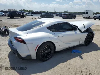 2025 Toyota GR Supra 3.0 with VIN WZ1DB0G09SW069188, listed as a Copart auction lot 49242215 with 0 mi miles and Salvage Title. Bid and sale history available at carsss.com. Image 3.