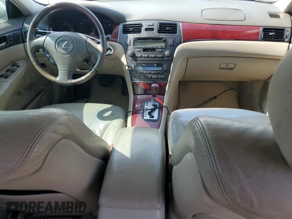 2002 Lexus ES 300 z VIN JTHBF30GX25014756, wystawiony jako Copart lot #59899805 z przebiegiem 158 702 mil mil oraz Szkoda całkowita • Salvage title. Historia ofert i sprzedaży dostępna na DreamBid. Obrazek 8.