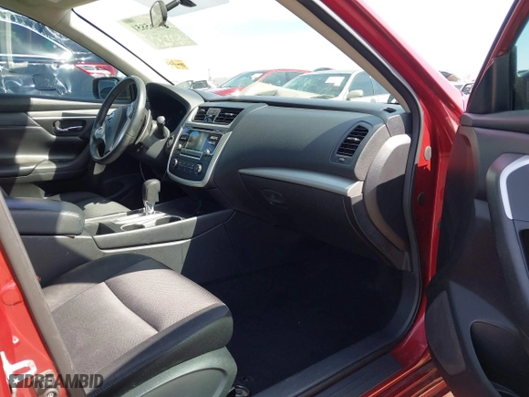 2016 Nissan Altima 2.5 SL with VIN 1N4AL3AP4GC122089, listed as a IAAI auction lot 41965851 with 121,608 mi miles. Bid and sale history available at carsss.com. Image 5.