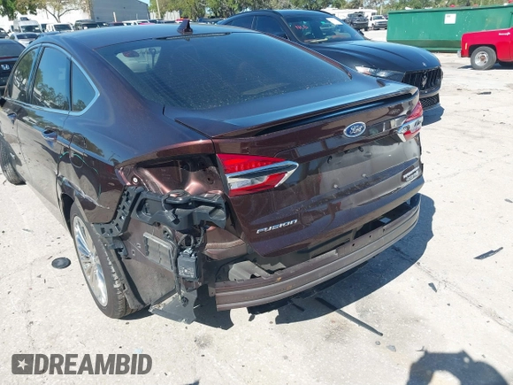 2019 Ford Fusion Hybrid Titanium with VIN 3FA6P0RU2KR123786, listed as a IAAI auction lot 41857026 with 49,604 mi miles. Bid and sale history available at carsss.com. Image 22.