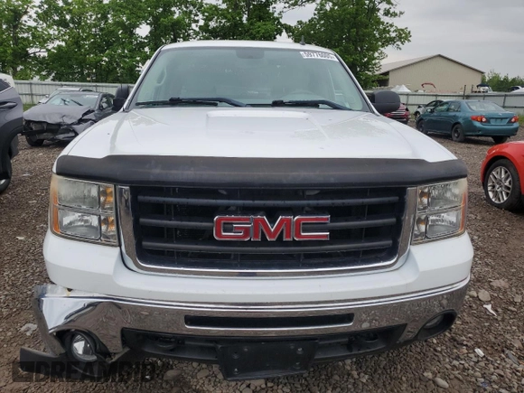 2010 GMC Sierra 1500 SLE z VIN 1GTSKVE36AZ149335, wystawiony jako Copart lot #59776005 z przebiegiem 83 381 mil mil oraz Czysty tytuł • Clean title. Historia ofert i sprzedaży dostępna na DreamBid. Obrazek 5.