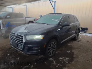 2019 Audi Q7 Premium Plus with VIN WA1LAAF72KD013696, listed as a Copart auction lot 45232975 with 113,499 mi miles and Salvage Title. Bid and sale history available at carsss.com. Image 1.