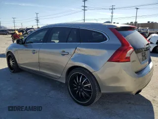 2016 Volvo V60 T5 Drive-E Premier with VIN YV140MEK4G1314347, listed as a Copart auction lot 78244784 with 128,427 mi miles and Salvage Title. Bid and sale history available at carsss.com. Image 2.