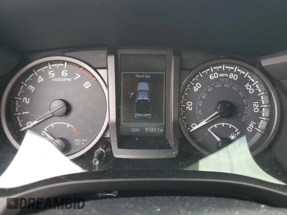 2019 Toyota Tacoma SR with VIN 3TMCZ5AN7KM245470, listed as a Copart auction lot 60737715 with 85,851 mi miles and Salvage title. Bid and sale history available at DreamBid. Image 9.