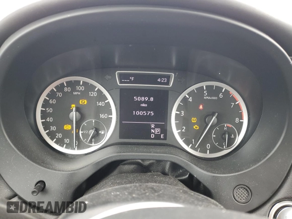 2018 Infiniti QX30 Premium with VIN SJKCH5CR2JA059525, listed as a Copart auction lot 49090874 with 100,575 mi miles. Bid and sale history available at carsss.com. Image 9.