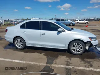 2017 Volkswagen Jetta S с VIN 3VW2B7AJ8HM368998, выставлен на аукционе IAAI как лот 41949413 с пробегом 114 694 миль миль и . История ставок и продаж доступна на DreamBid. Изображение 13.