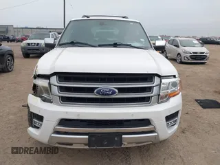 2016 Ford Expedition Platinum with VIN 1FMJU1LT2GEF07320, listed as a IAAI auction lot 41559416 with 203,441 mi miles. Bid and sale history available at carsss.com. Image 13.
