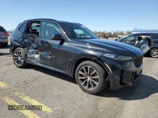2024 BMW X5 xDrive40i z VIN 5UX23EU06R9V66999, wystawiony jako Copart lot #51369505 z przebiegiem Nie podano mil oraz Szkody całkowita. Historia ofert i sprzedaży dostępna na DreamBid. Obrazek 4.