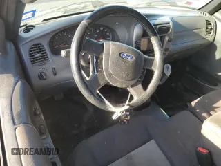 2004 Ford Ranger XL Fleet with VIN 1FTZR45E04PB59106, listed as a Copart auction lot 52477525 with 330,703 mi miles and Salvage title. Bid and sale history available at DreamBid. Image 8.
