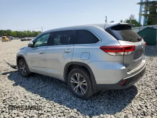 2017 Toyota Highlander LE with VIN 5TDBZRFH5HS481159, listed as a Copart auction lot 59106835 with Not provided miles and Salvage title. Bid and sale history available at DreamBid. Image 2.