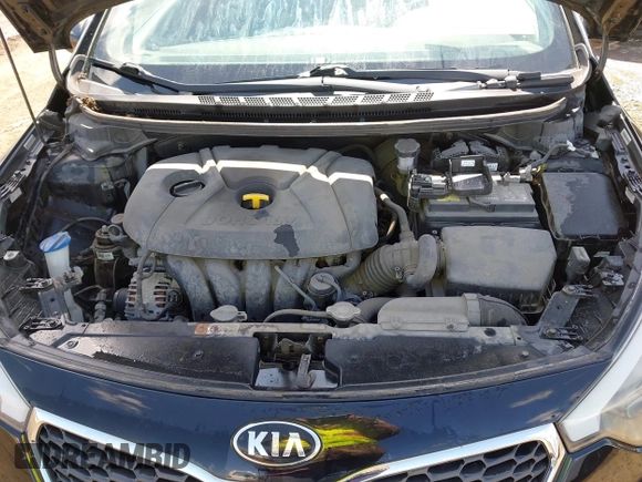 2015 Kia Forte LX with VIN KNAFK4A62F5292421, listed as a IAAI auction lot 41964789 with 32,001 mi miles. Bid and sale history available at carsss.com. Image 10.