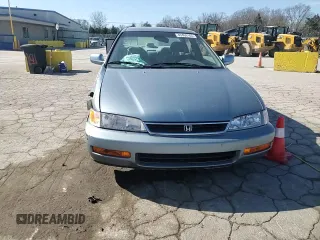 1996 Honda Accord LX with VIN 1HGCD5631TA294749, listed as a Copart auction lot 49460165 with 73,759 mi miles and Salvage Title. Bid and sale history available at DreamBid. Image 10.