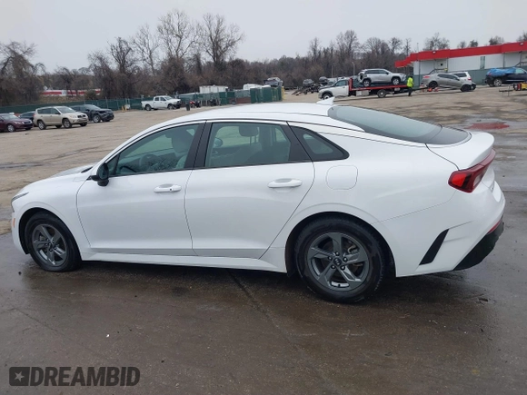 2021 Kia K5 LXS with VIN 5XXG14J23MG008892, listed as a IAAI auction lot 41534498 with 35,816 mi miles. Bid and sale history available at carsss.com. Image 15.