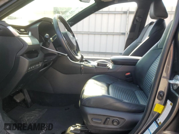 2019 Toyota RAV4 Hybrid XSE z VIN JTMEWRFV7KJ018715, wystawiony jako Copart lot #63557145 z przebiegiem 86 519 mil mil oraz Szkoda całkowita • Salvage title. Historia ofert i sprzedaży dostępna na DreamBid. Obrazek 7.