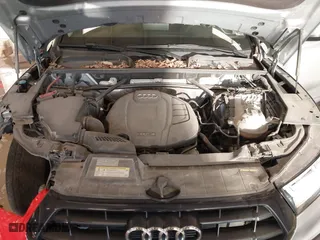 2019 Audi Q5 Premium Plus with VIN WA1BNAFY8K2034380, listed as a IAAI auction lot 41697243 with 80,377 mi miles. Bid and sale history available at carsss.com. Image 10.