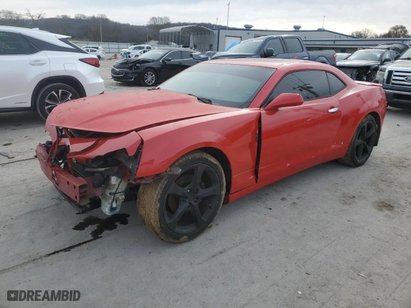 2014 Chevrolet Camaro LT with VIN 2G1FC1E32E9142530, listed as a Copart auction lot 84958734 with 141,151 mi miles and Salvage Title. Bid and sale history available at carsss.com. Image 1.