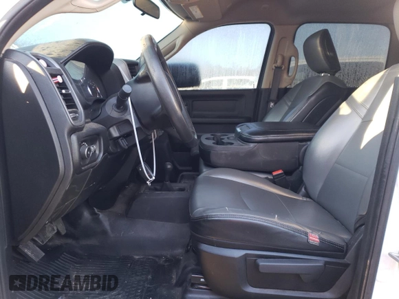 2019 Ram 3500 Tradesman with VIN 3C63RRGL4KG629015, listed as a Copart auction lot 47210655 with 449,819 mi miles and Salvage Title. Bid and sale history available at carsss.com. Image 7.