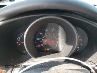 2015 Kia Soul with VIN KNDJN2A21F7187248, listed as a Copart auction lot 46808155 with 127,167 mi miles and Salvage Title. Bid and sale history available at carsss.com. Image 9.