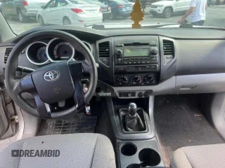 2012 Toyota Tacoma with VIN 5TFTX4CN0CX013172, listed as a Copart auction lot 64782915 with 147,168 mi miles and Clean title. Bid and sale history available at DreamBid. Image 9.