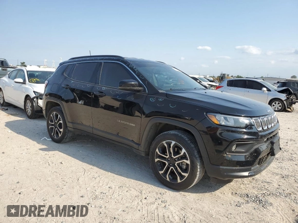 2022 Jeep Compass Limited with VIN 3C4NJDCBXNT196532, listed as a Copart auction lot 52894315 with 70,045 mi miles and Clean title. Bid and sale history available at DreamBid. Image 4.
