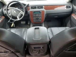 2011 Chevrolet Avalanche LT z VIN 3GNTKFE33BG214581, wystawiony jako Copart lot #55279435 z przebiegiem 182 711 mil mil oraz Szkoda całkowita • Salvage title. Historia ofert i sprzedaży dostępna na DreamBid. Obrazek 8.