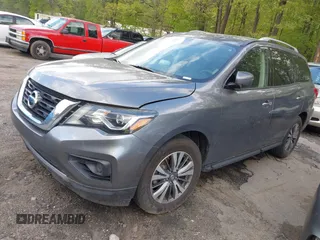 2018 Nissan Pathfinder SL with VIN 5N1DR2MN2JC641929, listed as a IAAI auction lot 42007326 with 176,024 mi miles. Bid and sale history available at carsss.com. Image 2.