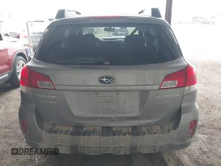 2010 Subaru Outback с VIN 4S4BRCFC4A3318121, выставлен на аукционе IAAI как лот 41934475 с пробегом 265 378 миль миль и . История ставок и продаж доступна на DreamBid. Изображение 16.