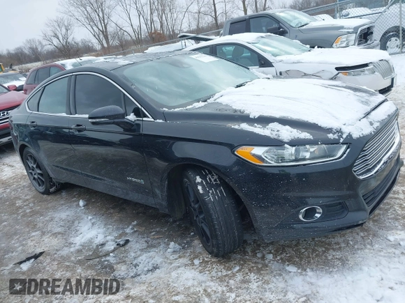2013 Ford Fusion SE Hybrid with VIN 3FA6P0LU0DR176353, listed as a IAAI auction lot 41591238 with 190,717 mi miles. Bid and sale history available at carsss.com. Image 13.