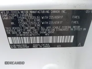 2018 Toyota RAV4 LE with VIN 2T3BFREVXJW793174, listed as a IAAI auction lot 42037936 with 82,304 mi miles. Bid and sale history available at carsss.com. Image 9.