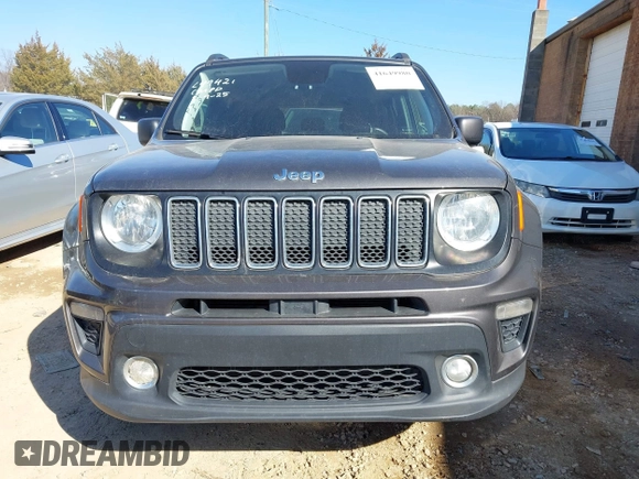 2020 Jeep Renegade Latitude with VIN ZACNJBBB1LPL49421, listed as a IAAI auction lot 41649980 with 84,596 mi miles. Bid and sale history available at carsss.com. Image 12.
