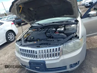 2009 Lincoln MKZ with VIN 3LNHM26T59R618265, listed as a IAAI auction lot 41908273 with 121,340 mi miles and . Bid and sale history available at DreamBid. Image 10.