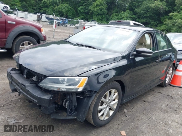 2014 Volkswagen Jetta SE с VIN 3VWD17AJ7EM370619, выставлен на аукционе IAAI как лот 42668263 с пробегом 102 336 миль миль и . История ставок и продаж доступна на DreamBid. Изображение 2.