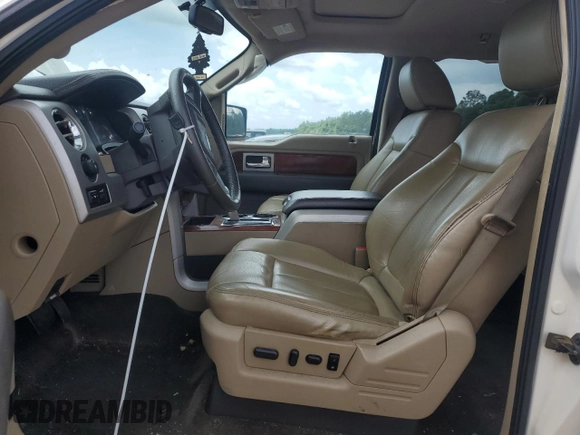 2009 Ford F-150 XL z VIN 1FTPW14V99FA49555, wystawiony jako Copart lot #57954025 z przebiegiem 246 552 mil mil oraz Szkoda całkowita • Salvage title. Historia ofert i sprzedaży dostępna na DreamBid. Obrazek 7.