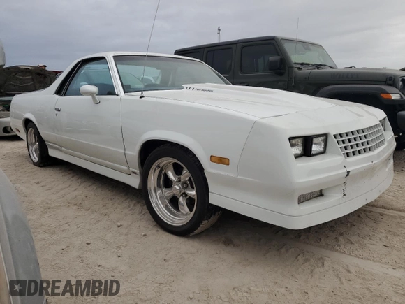 1984 Chevrolet El Camino z VIN 1GCCW80H7ER173291, wystawiony jako Copart lot #76606244 z przebiegiem Nie podano mil oraz Szkoda całkowita • Salvage title. Historia ofert i sprzedaży dostępna na DreamBid. Obrazek 4.