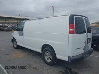 2004 Chevrolet Express Cargo Van with VIN 1GCFG15X241101221, listed as a IAAI auction lot 42012481 with 139,786 mi miles. Bid and sale history available at carsss.com. Image 3.