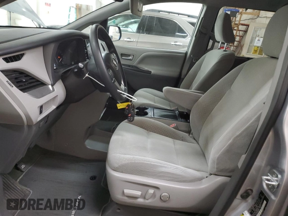 2018 Toyota Sienna LE Auto Access Seat with VIN 5TDKZ3DCXJS955049, listed as a Copart auction lot 56515175 with 75,293 mi miles and Salvage title. Bid and sale history available at DreamBid. Image 7.