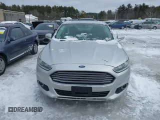 2014 Ford Fusion SE Hybrid with VIN 3FA6P0LUXER172442, listed as a IAAI auction lot 41623540 with 195,843 mi miles. Bid and sale history available at carsss.com. Image 12.