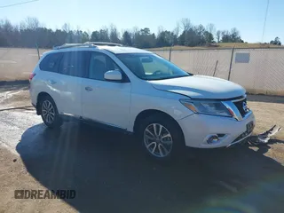 2015 Nissan Pathfinder SV z VIN 5N1AR2MN2FC653914, wystawiony jako IAAI lot #41681182 z przebiegiem 64 254 mil mil oraz . Historia ofert i sprzedaży dostępna na DreamBid. Obrazek 1.