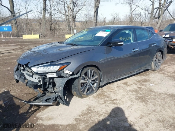 2019 Nissan Maxima S with VIN 1N4AA6AV0KC373884, listed as a IAAI auction lot 41585114 with 190,811 mi miles. Bid and sale history available at carsss.com. Image 18.