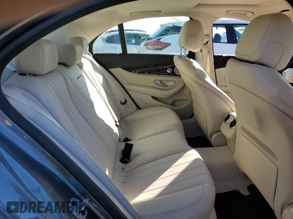 2019 Mercedes-Benz E 450 with VIN WDDZF6JBXKA565531, listed as a Copart auction lot 88964645 with Not Provided miles and Salvage Title. Bid and sale history available at DreamBid. Image 10.