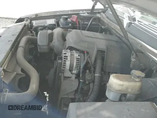 2011 Chevrolet Suburban LT z VIN 1GNSCJE09BR344091, wystawiony jako IAAI lot #41605909 z przebiegiem 312 559 mil mil oraz . Historia ofert i sprzedaży dostępna na DreamBid. Obrazek 19.