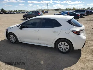 2019 Toyota Corolla Hatchback SE with VIN JTNK4RBEXK3011658, listed as a Copart auction lot 74301574 with 98,486 mi miles and Clean Title. Bid and sale history available at carsss.com. Image 2.