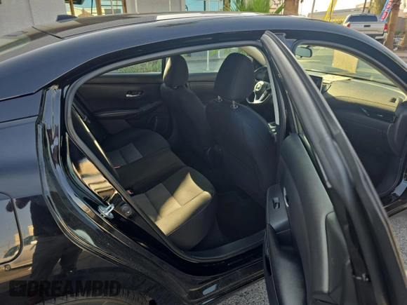 2021 Nissan Sentra SV with VIN 3N1AB8CV7MY306180, listed as a Copart auction lot 62791215 with 71,361 mi miles and Clean title. Bid and sale history available at DreamBid. Image 6.